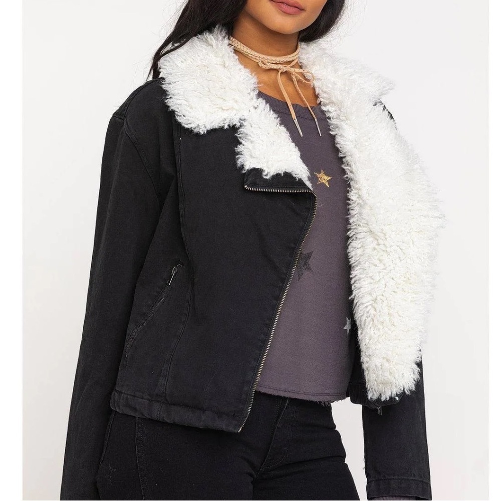 Show Me The Mumu Shearling Trim Karson Jacket Size Large In Washed Black NWT